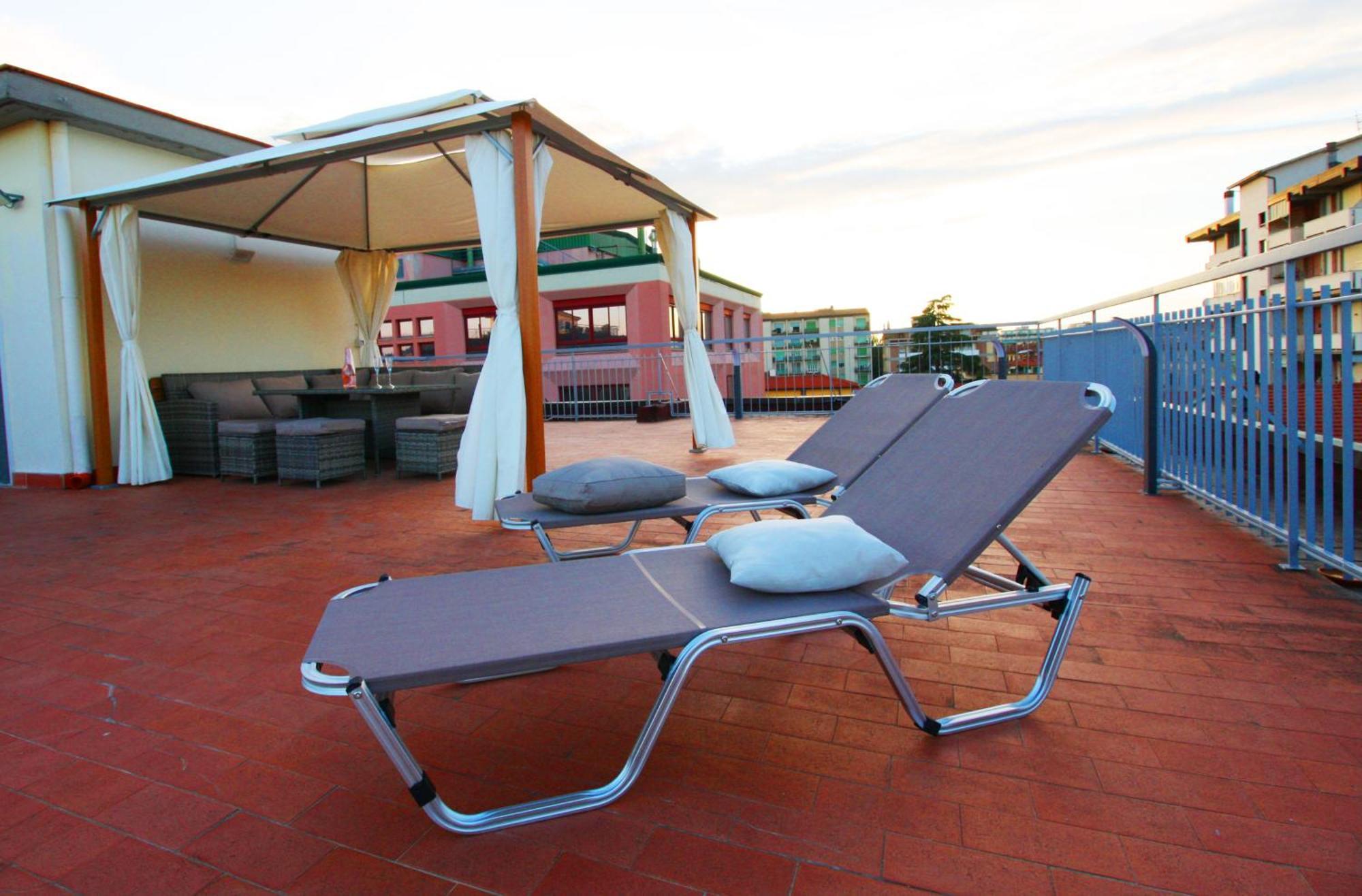 Alice House With Amazing Terrace Apartment ฟลอเรนซ์ ภายนอก รูปภาพ
